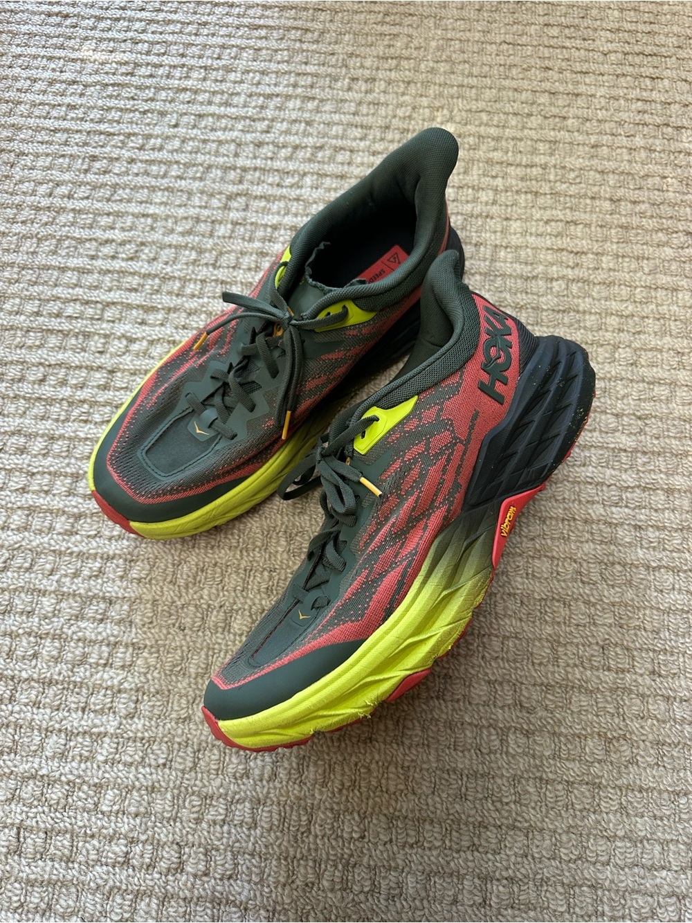 Hoka Men's Speedgoat 5 Thyme/Fiesta Sneakers Running Shoes Sz 11.5